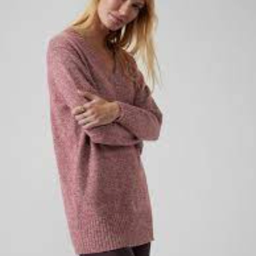 NWT Athleta Vital V-neck Tunic